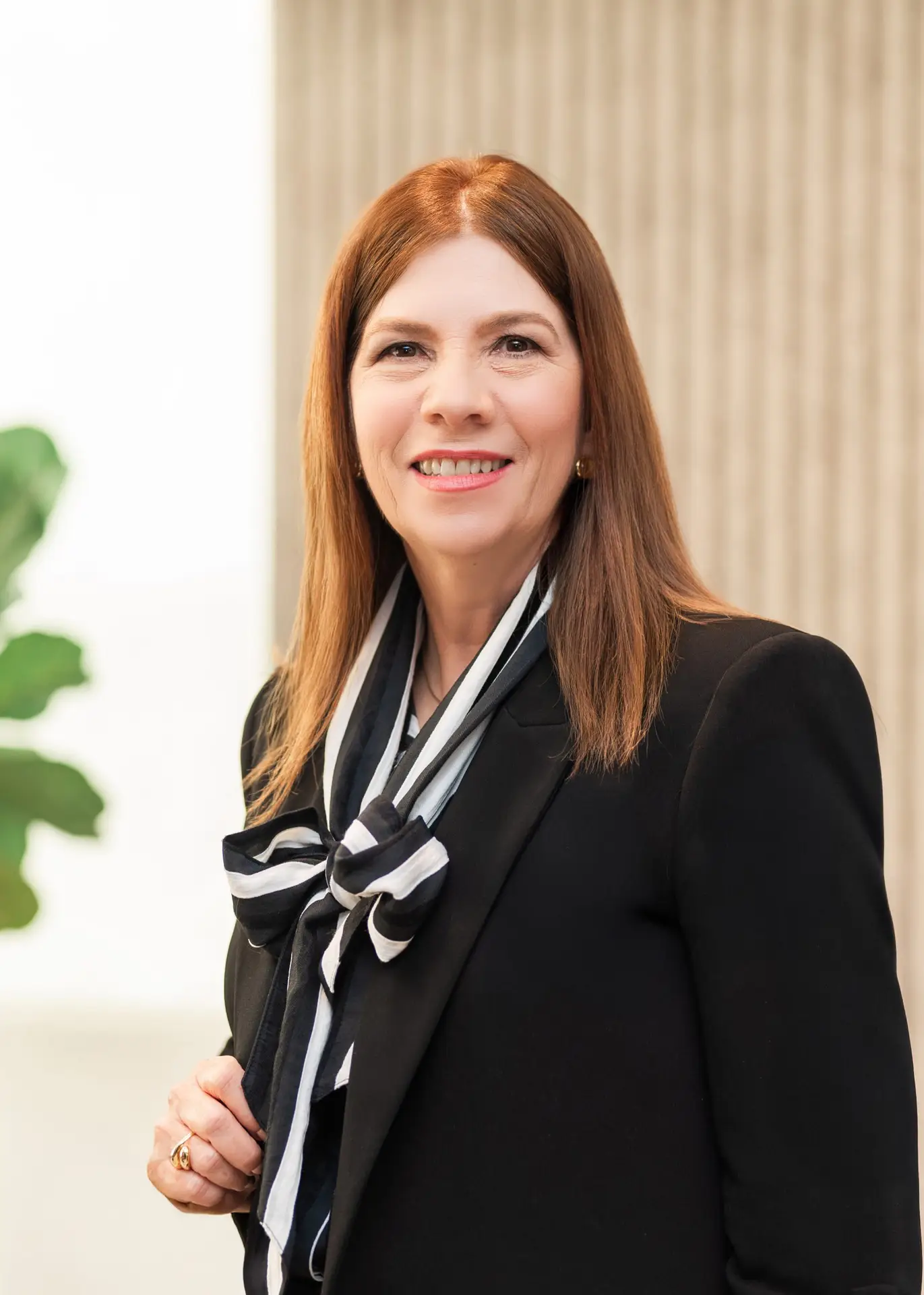 Paola Marranzini, Asociada · Seguros Internacionales